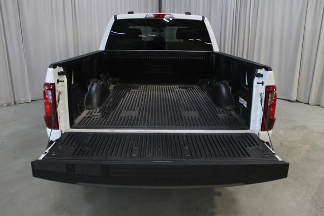 Used 2024 White Ford XLT image 30