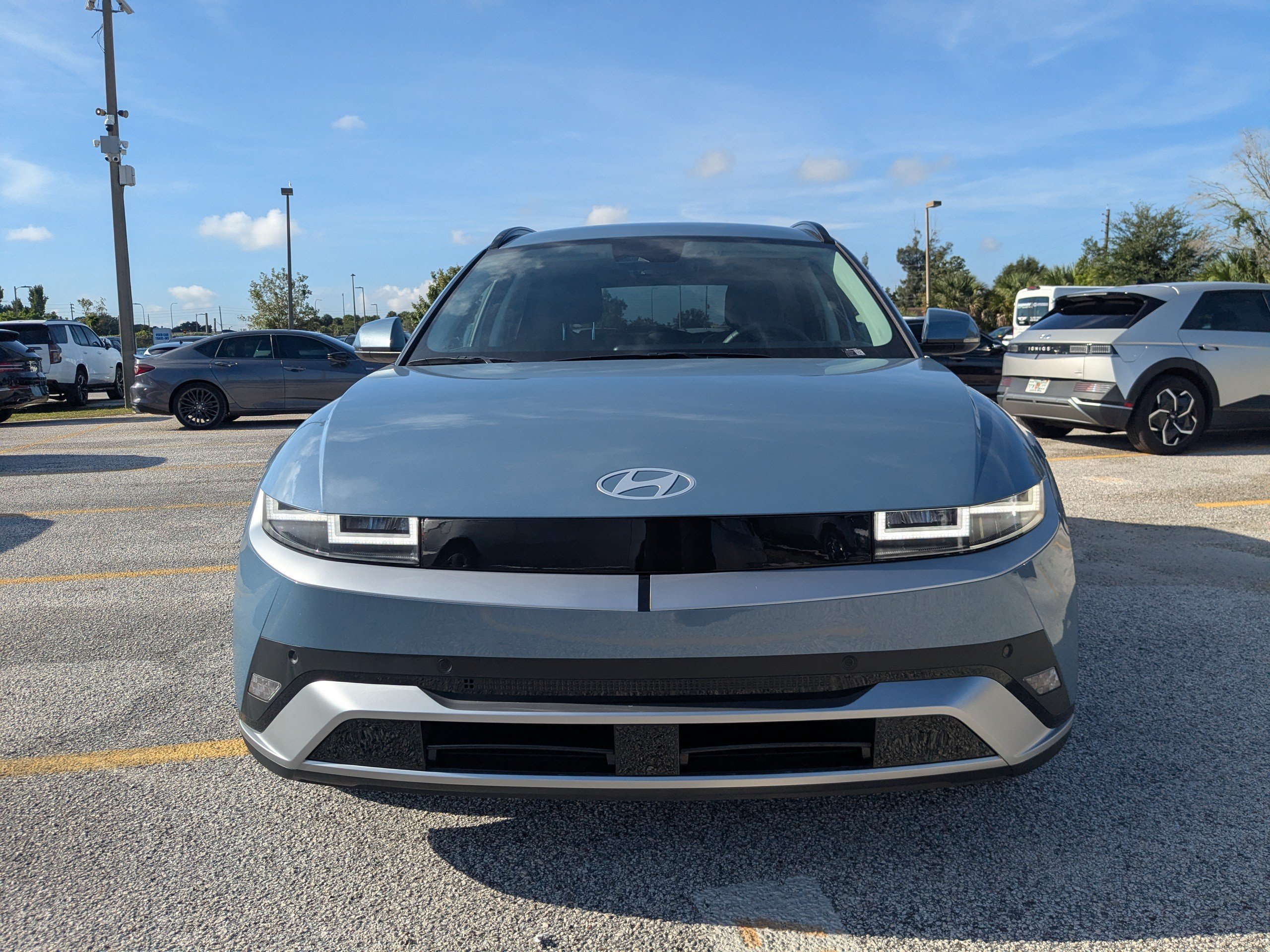 New 2027 Lucid Blue Hyundai SEL image 3