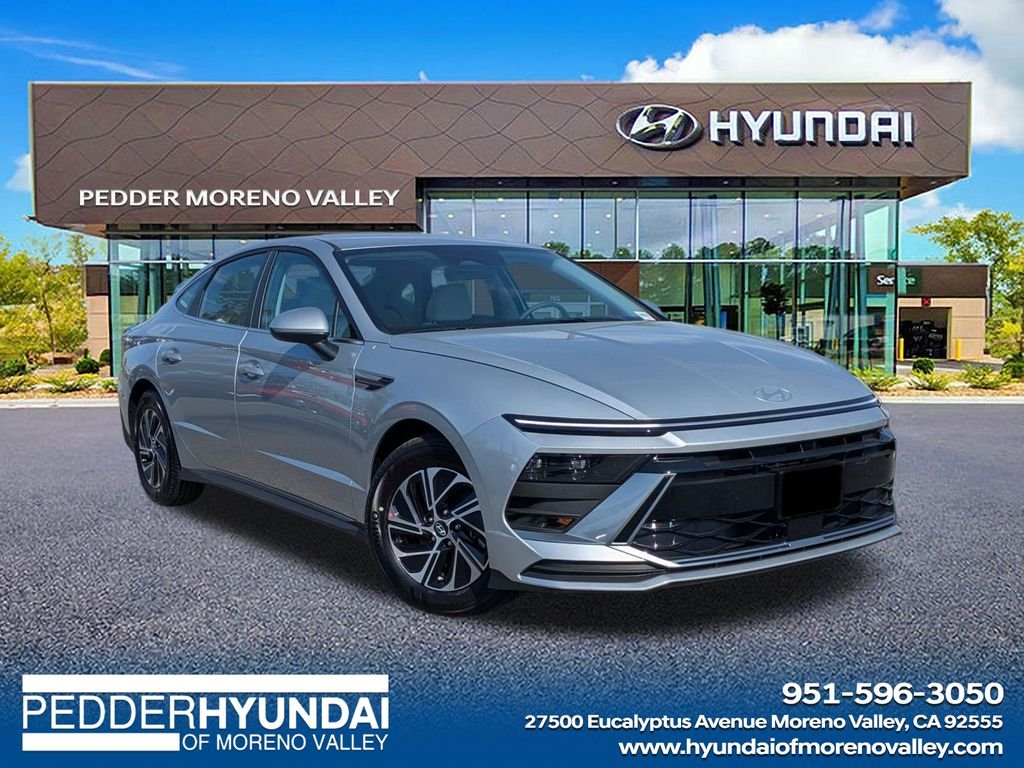 2026 Hyundai Sonata Blue's photo