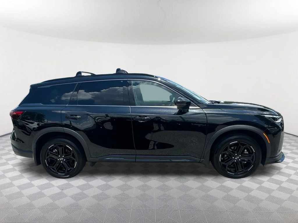 Certified Used 2026 Black INFINITI SPORT image 4