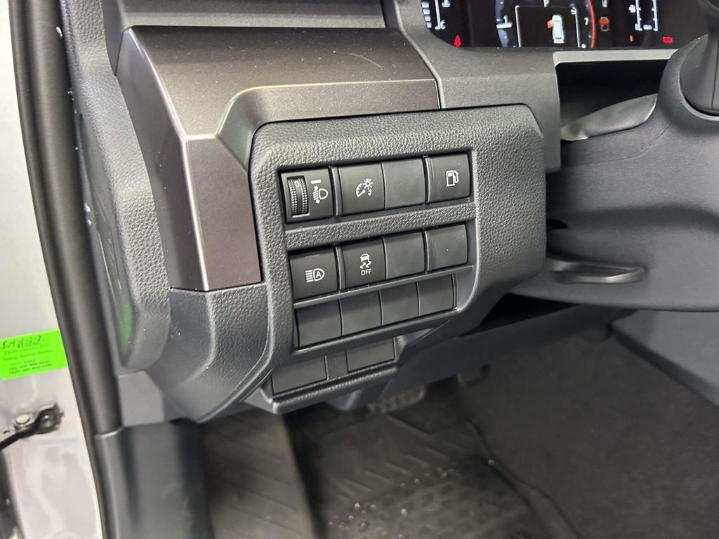 Used 2026  Toyota SR5 image 20