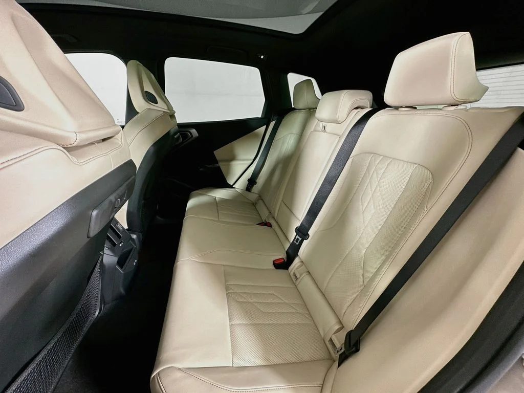 New 2026 Gray Metallic BMW 30 xDrive image 23