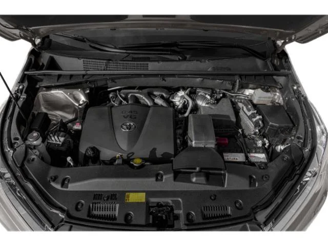 Used 2019 Shoreline Mist Toyota Limited image 13