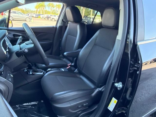 Used 2020 Includes (MDP) Anthracite lower exterior accent color, Paint code W598F. Buick Preferred image 13