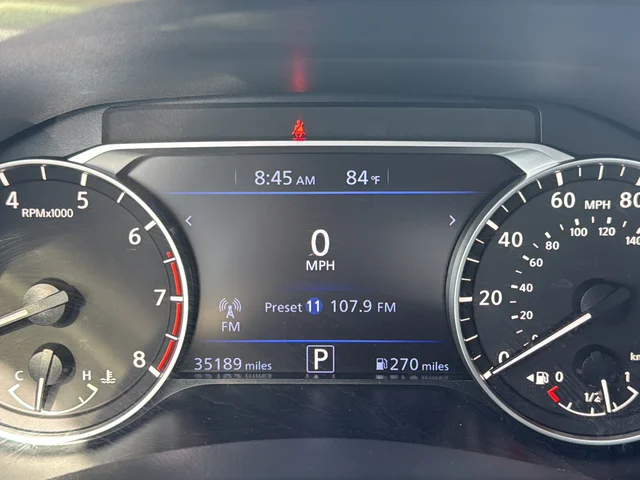 Used 2024 Red Nissan 2.5 SV image 28