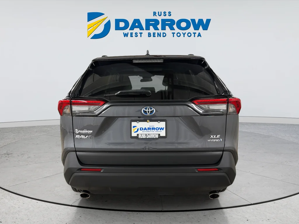 Used 2022 Gray Toyota XLE image 4