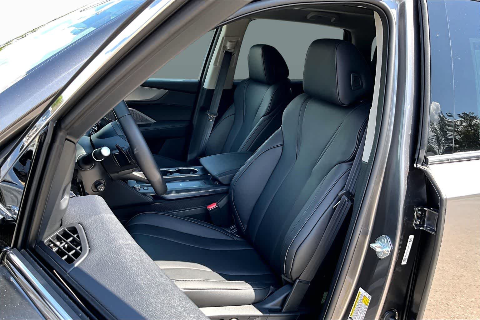 New 2026 Liquid Carbon Metallic Acura  image 9