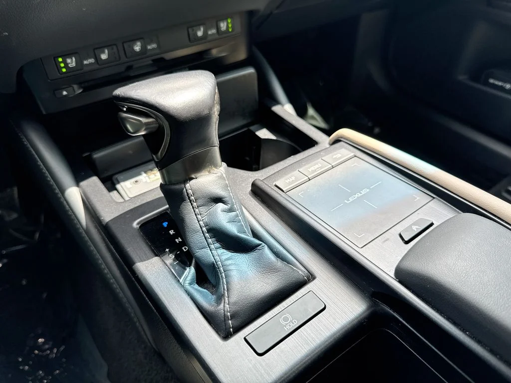 Used 2019 Silver Lexus 350 image 29