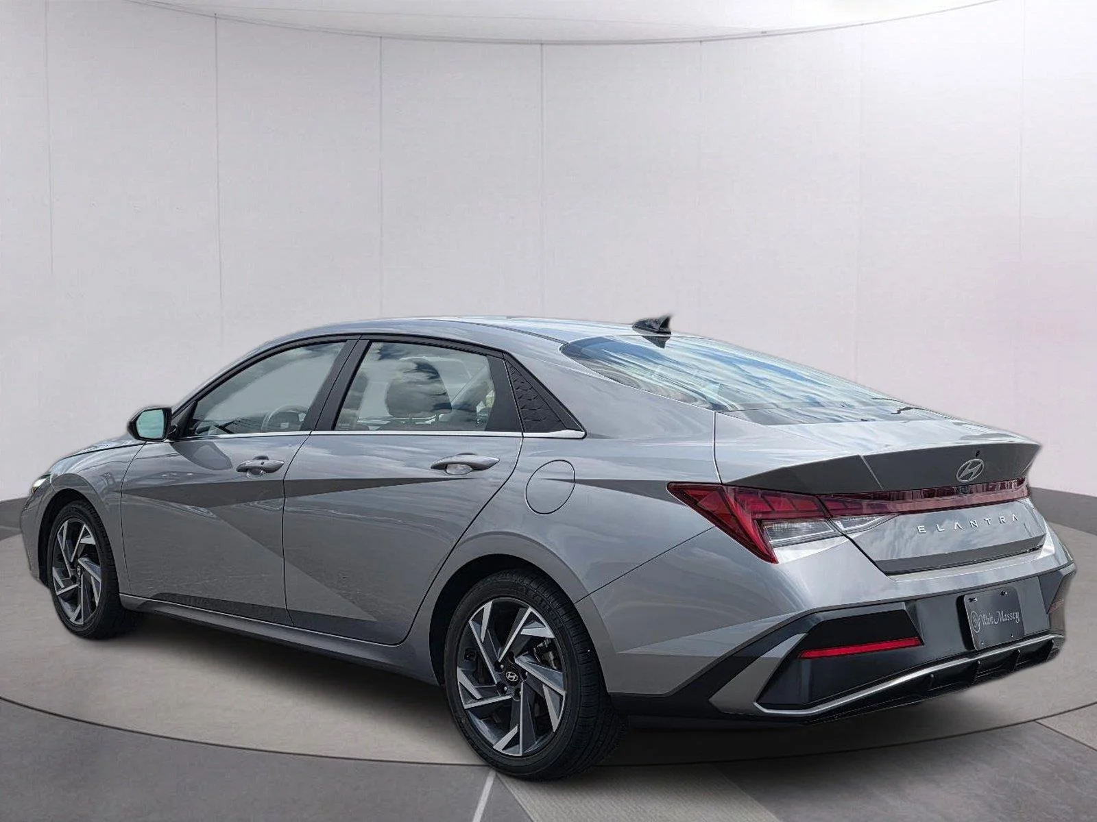 Used 2025 Fluid Metal Hyundai SEL Convenience image 7