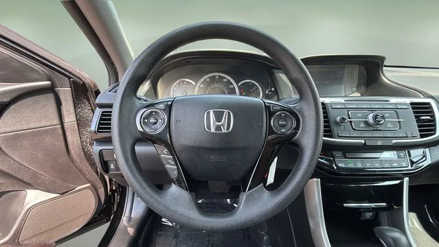 Used 2016  Honda LX image 12