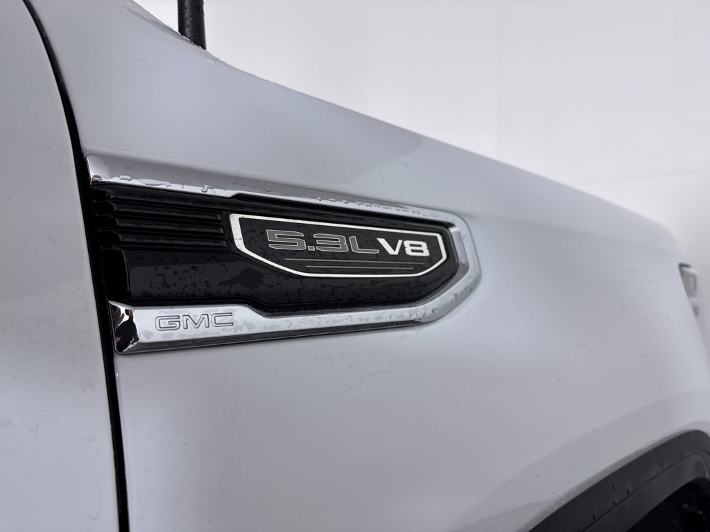 Used 2024 Summit White GMC SLT image 24