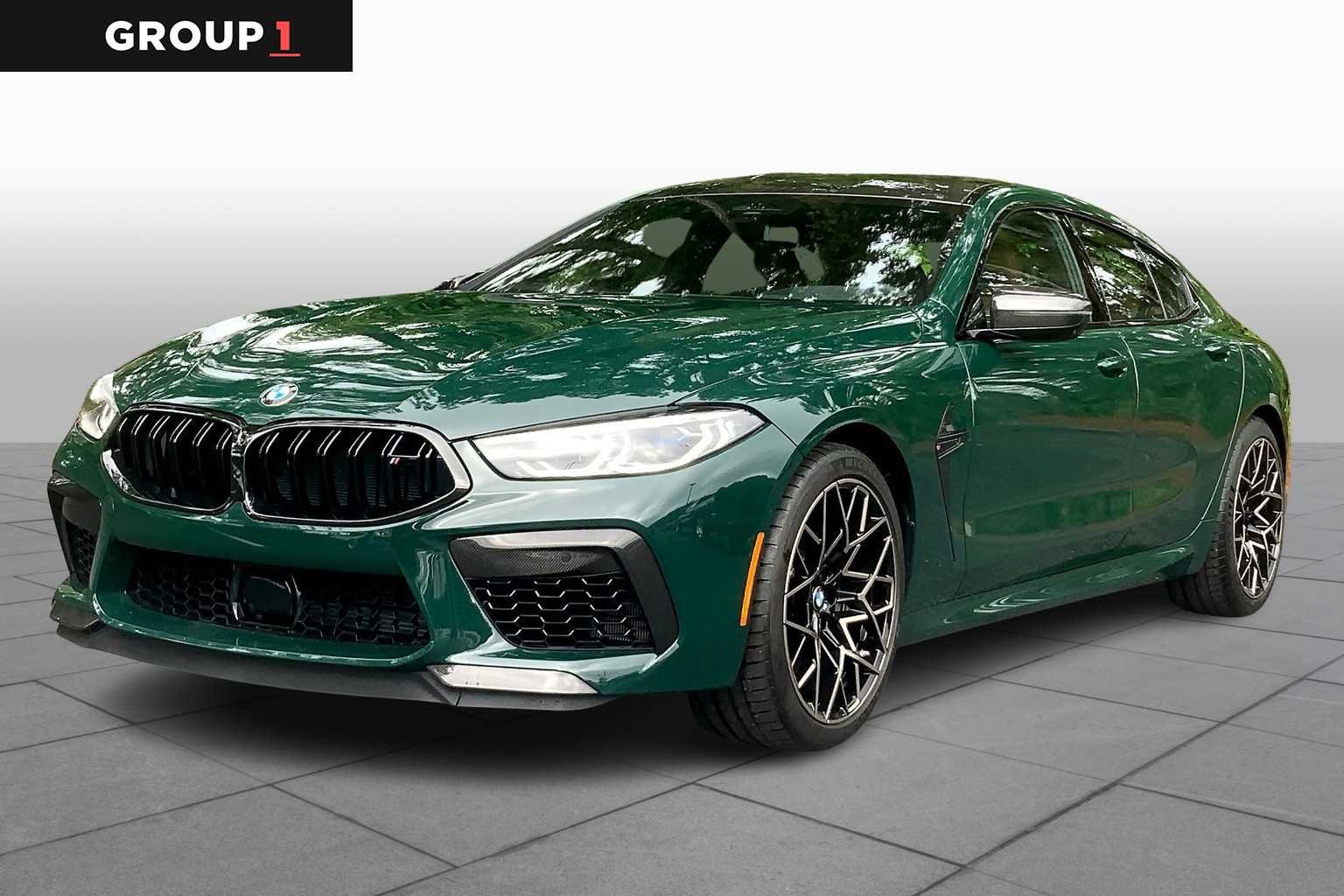 2022 BMW M8