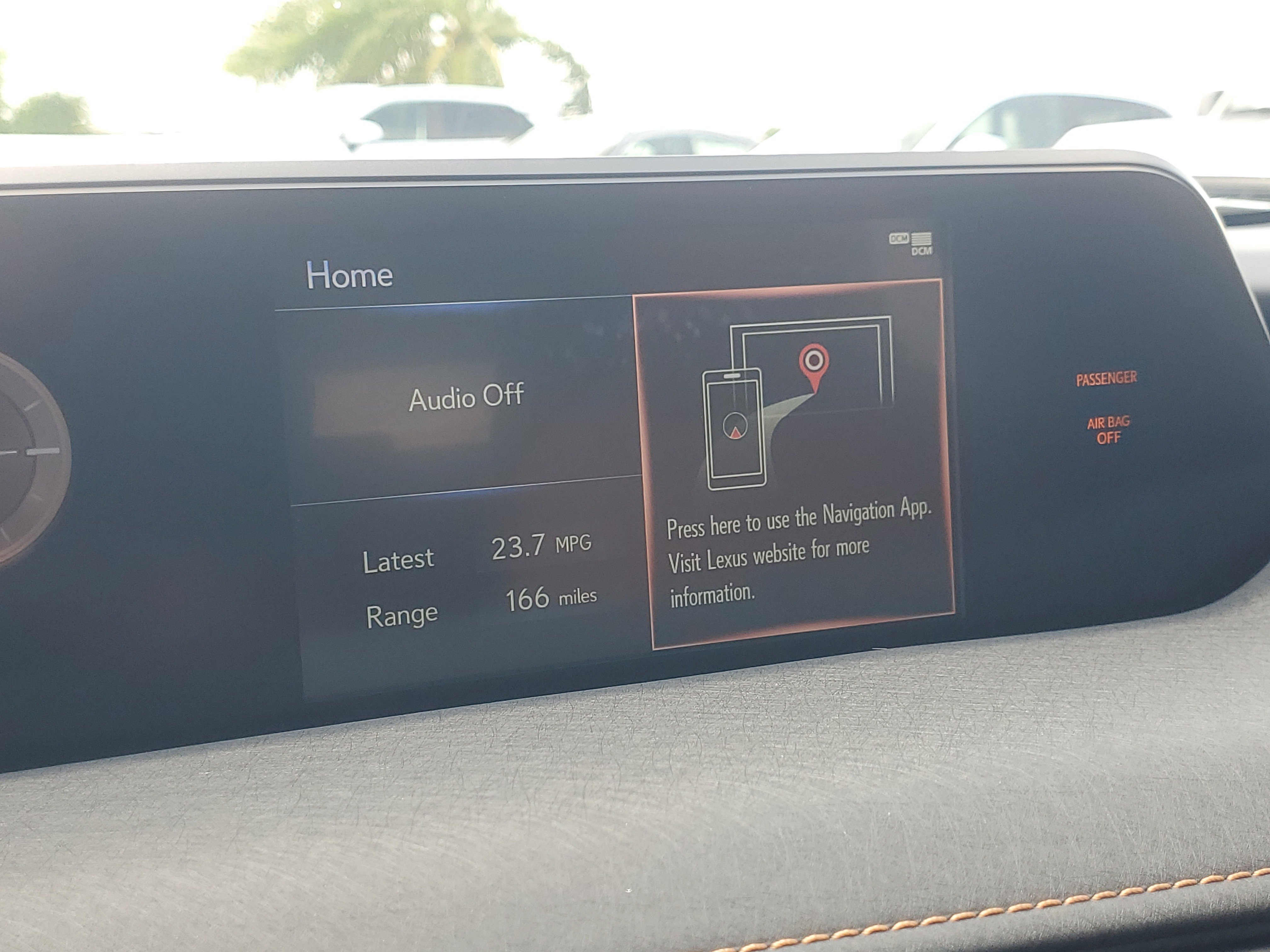 Certified Used 2022 White Pearl Lexus UX 200 image 27