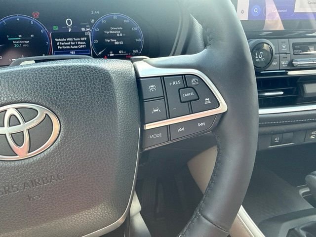 Used 2025 Black Toyota Platinum image 35