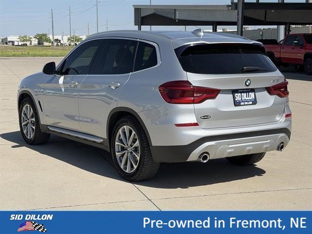 Used 2018 Glacier Silver Metallic BMW xDrive30i image 7