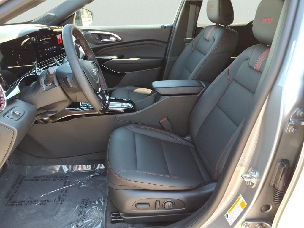 2026 Chevrolet Trax RS - Photo 18