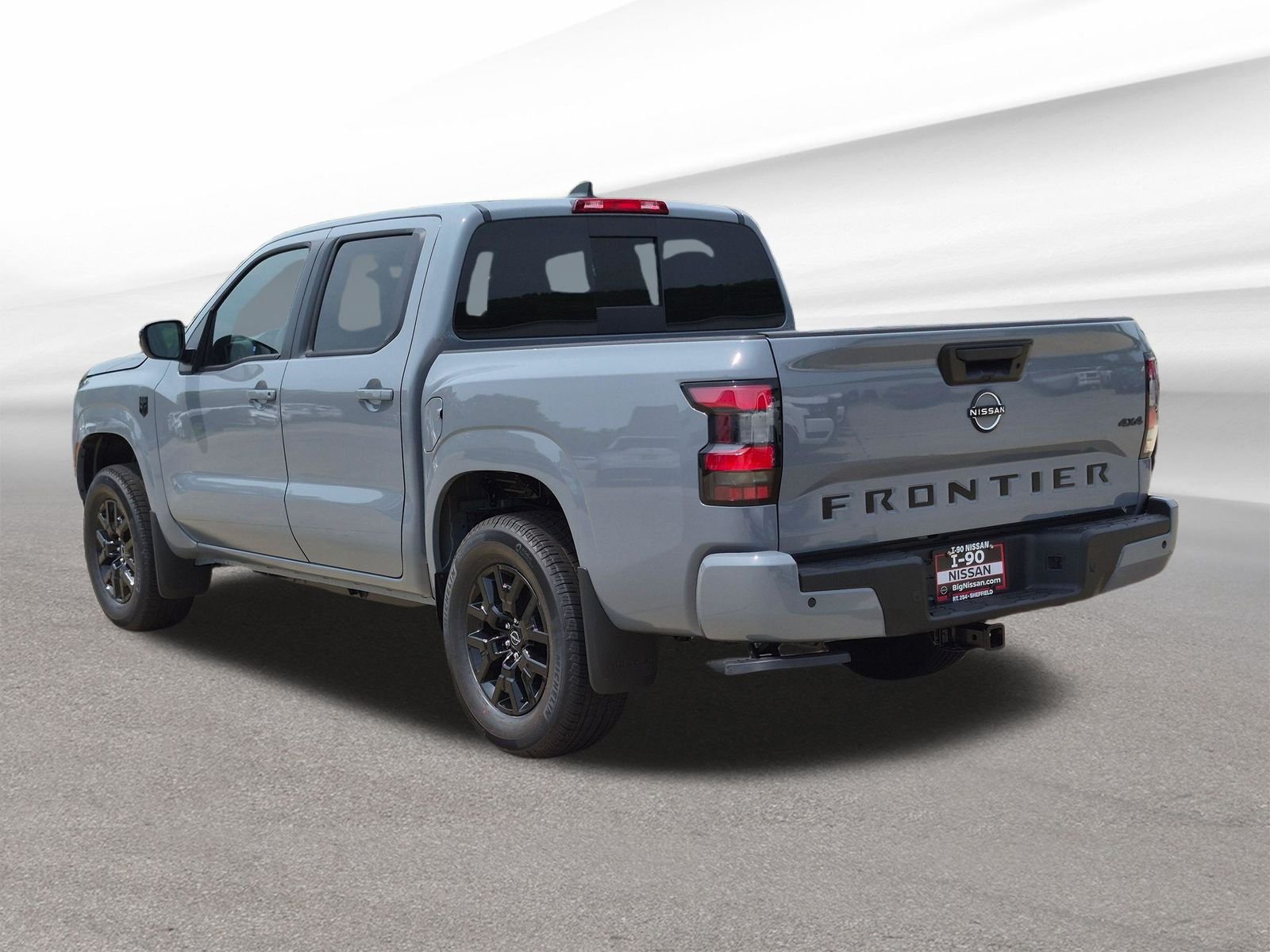 New 2026 Boulder Gray Pearl Nissan Crew Cab SV image 9