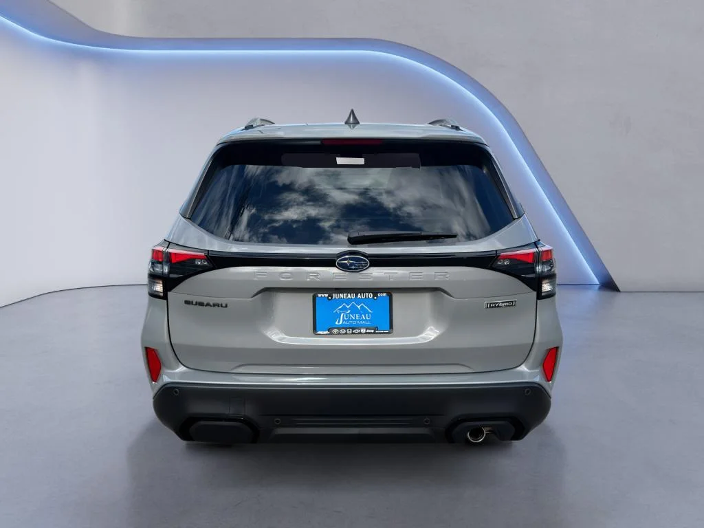 New 2026 RIVER ROCK PEARL Subaru Touring Hybrid image 4