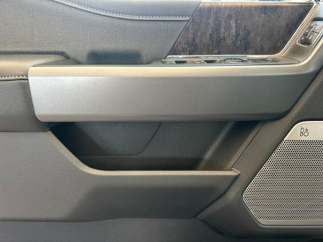 New 2026 Carbonized Gray Metallic Ford F-250® Lariat® image 37