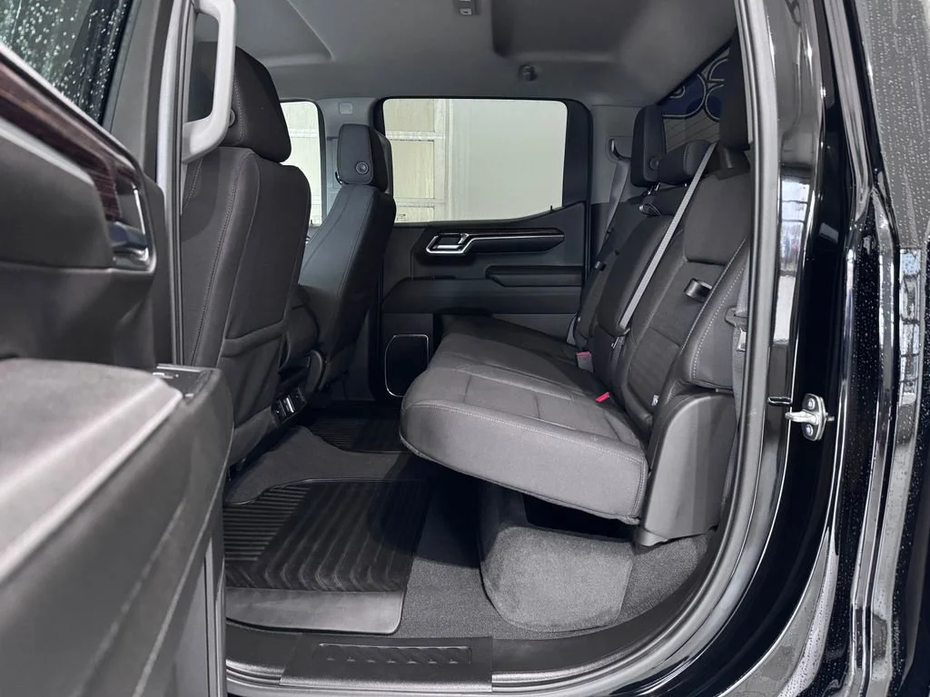2024 GMC Sierra 1500 Elevation - Photo 12