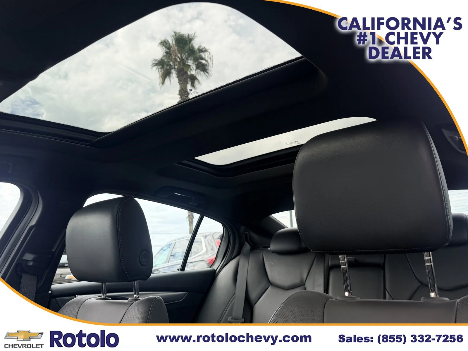 Used 2025 Summit White Cadillac Premium Luxury image 18