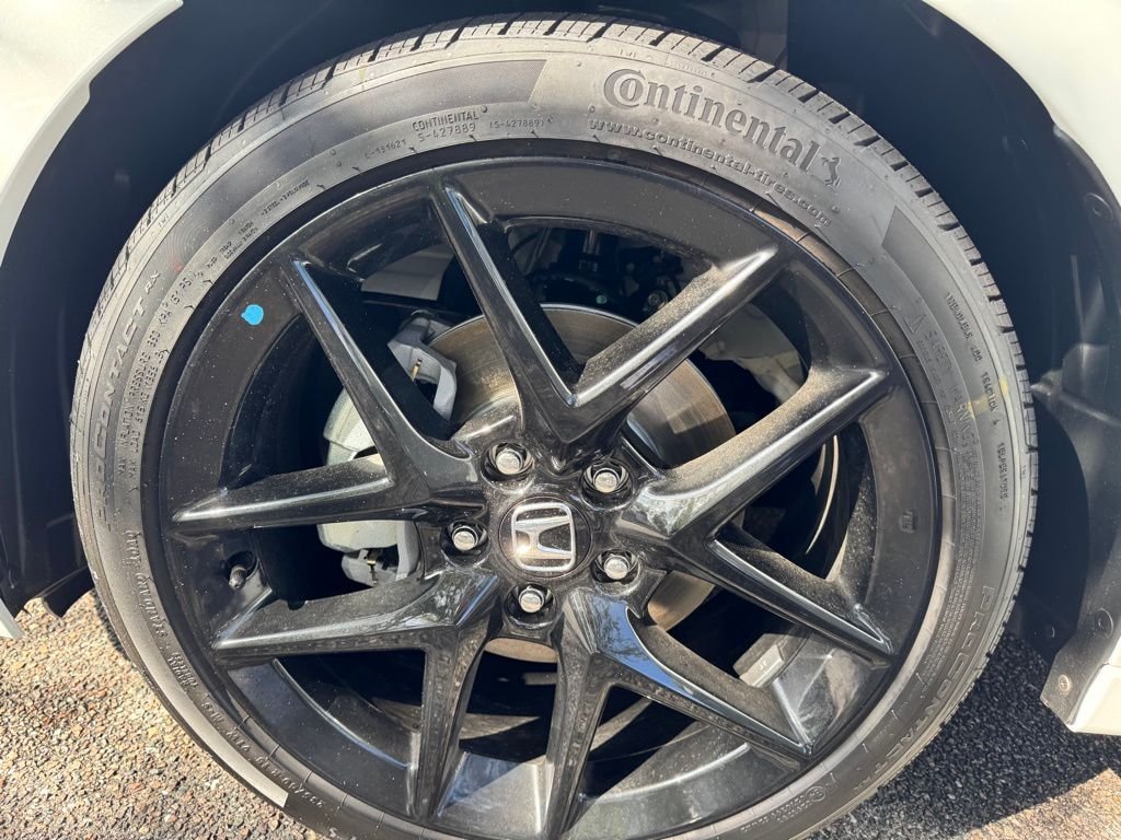 2025 Honda Civic Hatchback Sport - Photo 22