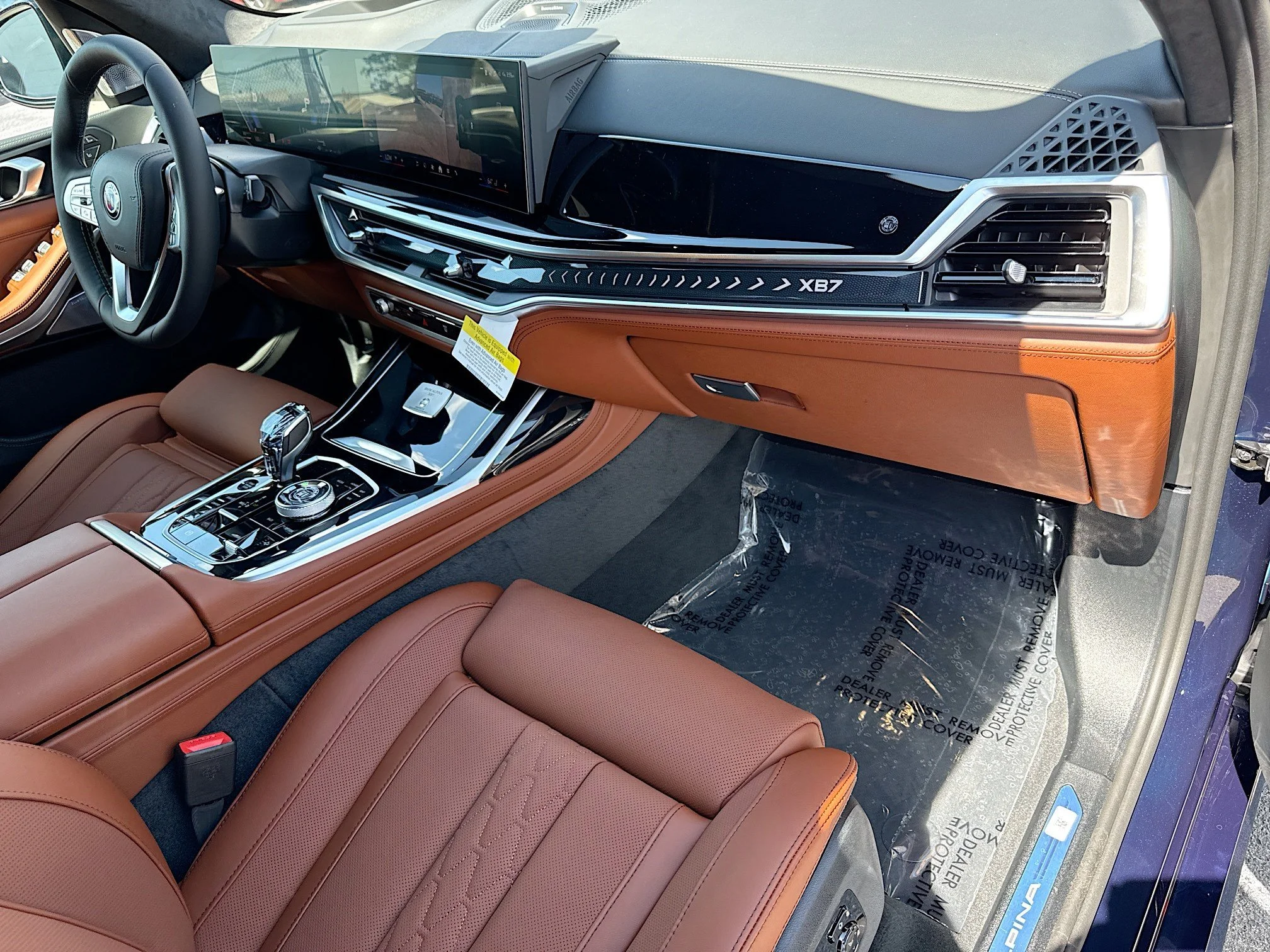 New 2026 Tanzanite Blue II Metallic BMW ALPINA XB7 image 16