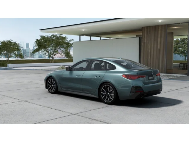 New 2026 Cape York Green Metallic BMW  image 2