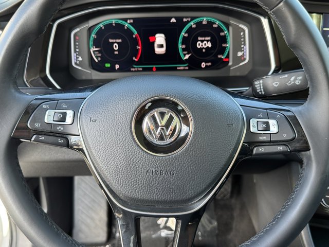 Used 2019 Pure White Volkswagen SEL image 23