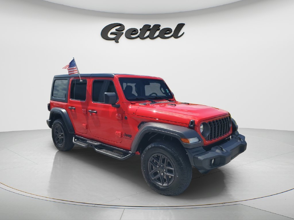 Used 2025 Red Jeep Sport S image 3