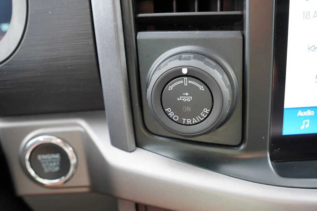 Certified Used 2024 Carbonized Gray Metallic Ford XLT image 29