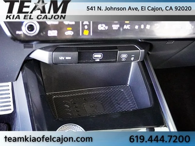 Used 2023 Gray Kia Wave image 30