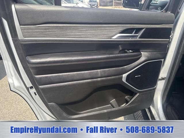 2022 Jeep Wagoneer Series II - Photo 17