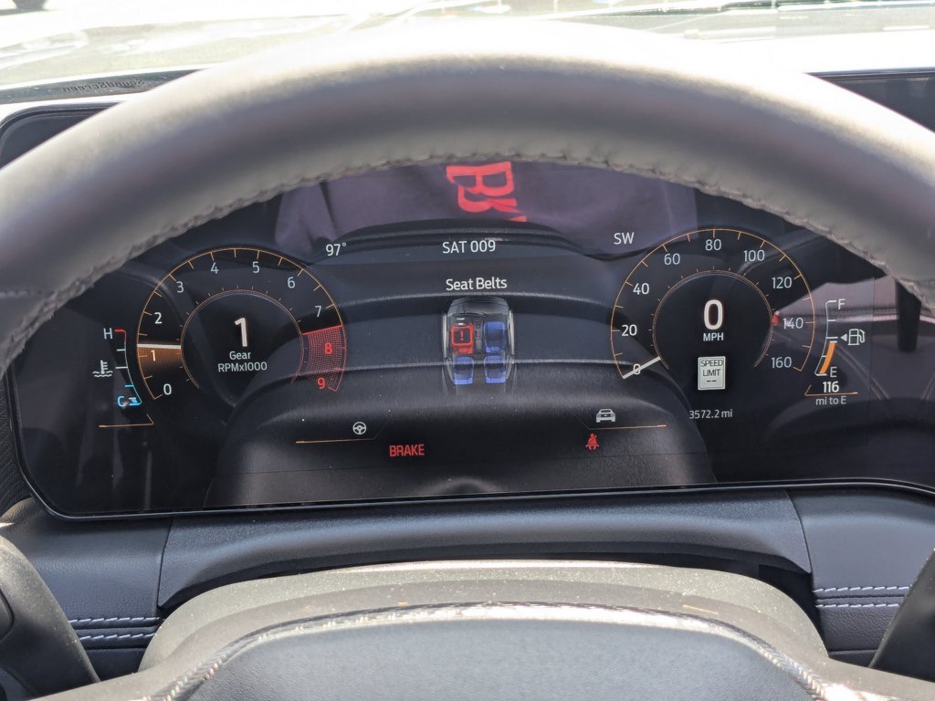 Used 2024  Ford GT Premium image 15