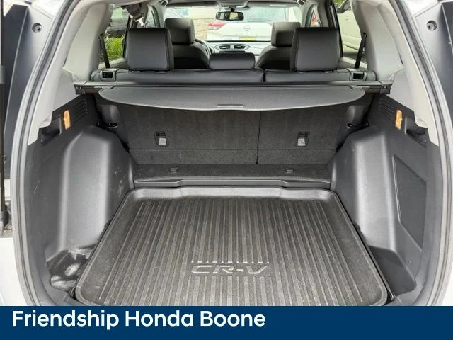 Used 2019 Silver Honda Touring image 39