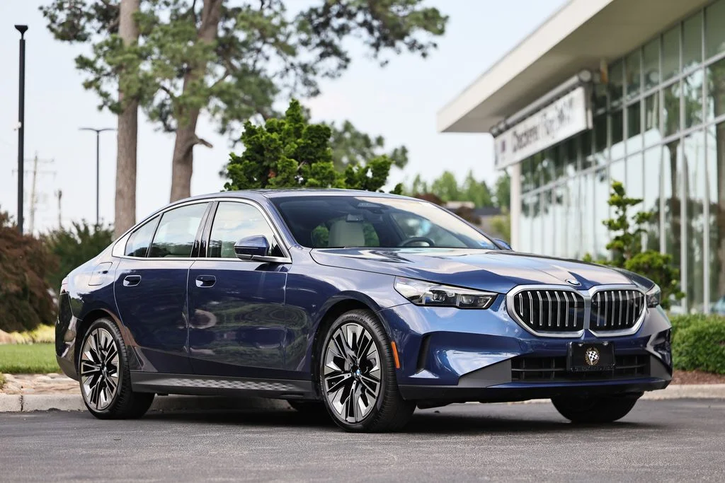 Used 2026 Phytonic Blue Metallic BMW 530i image 1