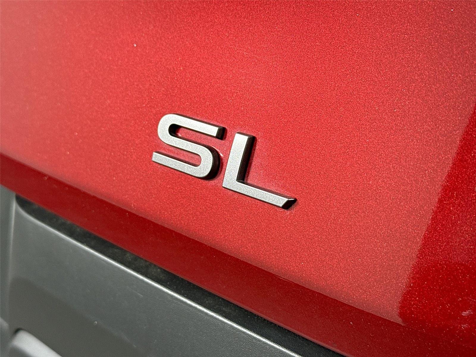 Used 2025 Scarlet Ember Tintcoat/Super Black Nissan SL image 14