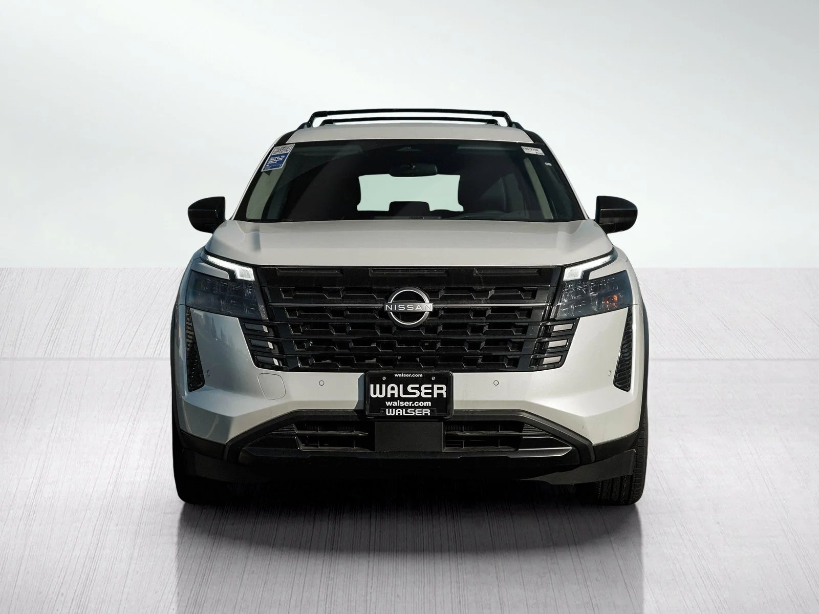 New 2026 Everest White Pearl Tricoat Nissan SV image 2