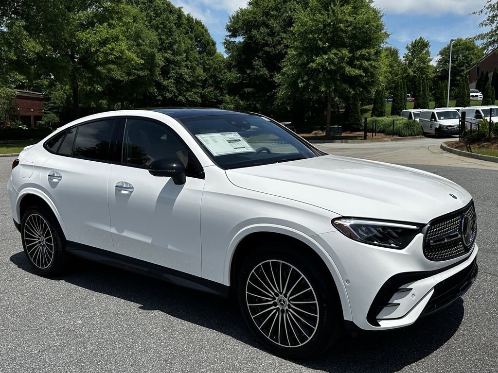 New 2026 Polar White Mercedes-Benz GLC 300 image 2