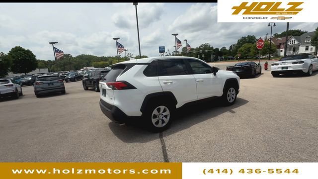 Used 2025 White Toyota LE image 8