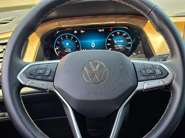 2024 Volkswagen Atlas SE w/Tech - Photo 27