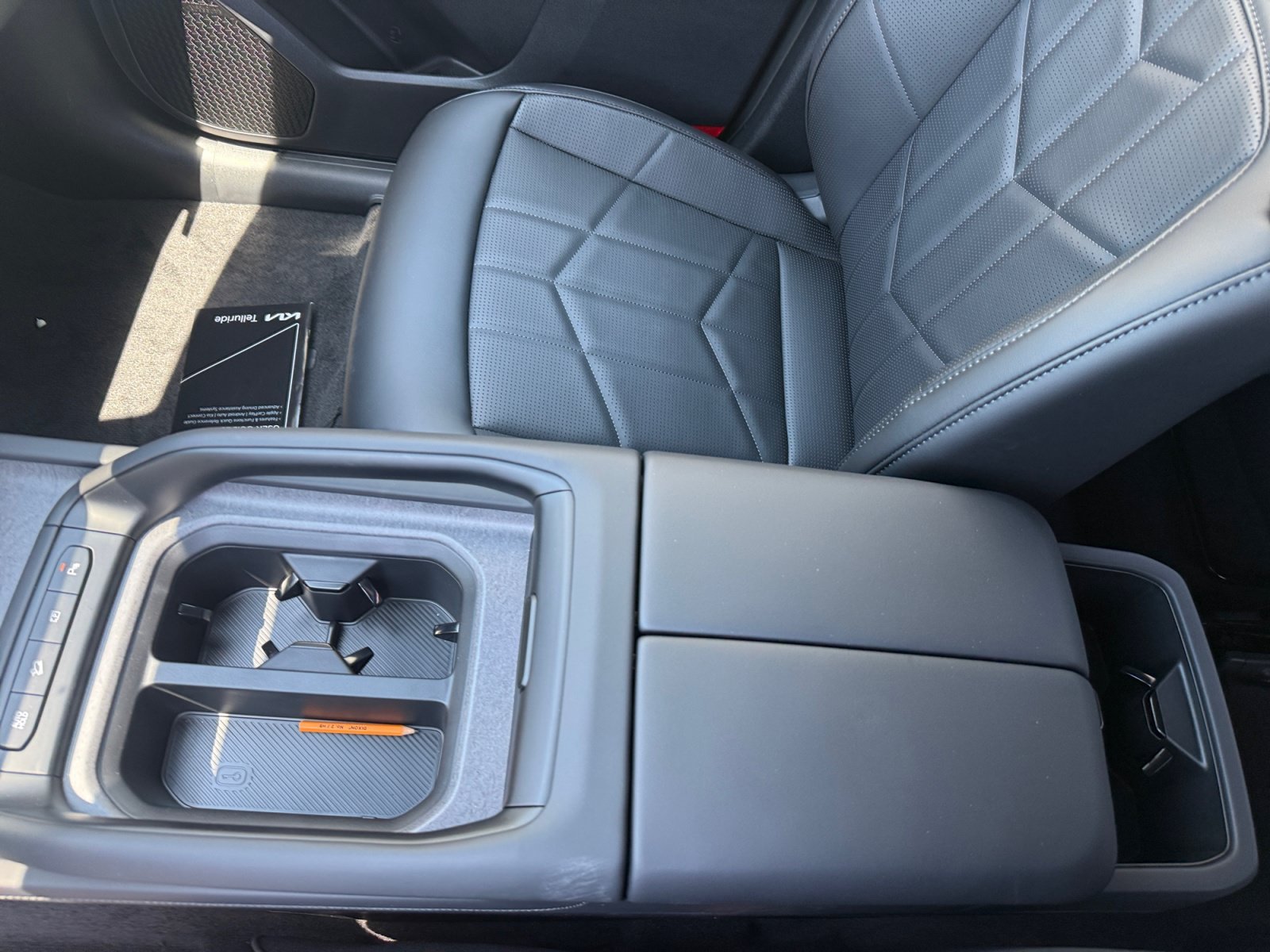 New 2027 Terrain Brown Kia X-Line SX image 14