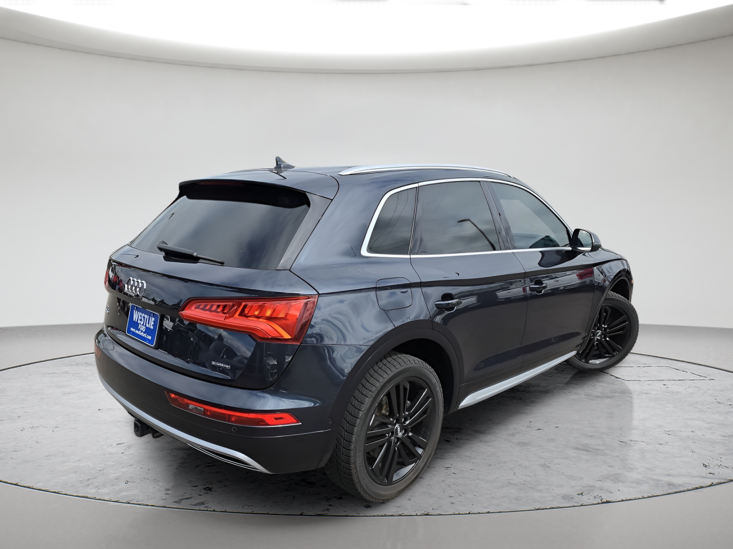 Used 2020 Manhattan Gray Metallic Audi 45 Prestige image 4