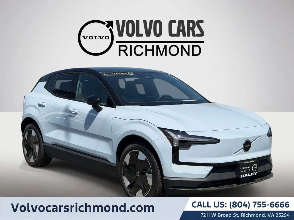 2025 Volvo EX30 Twin Motor Performance Plus's photo