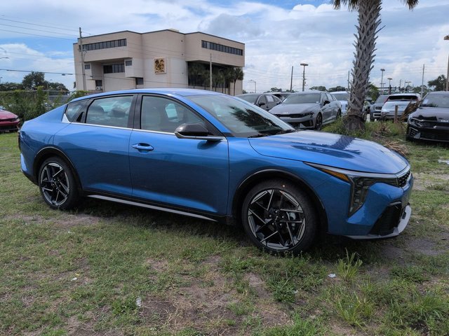 2026 Kia K4 GT-Line