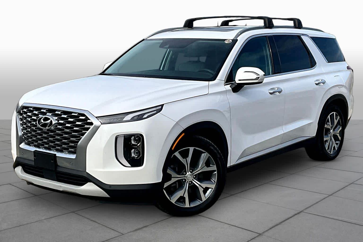 Used 2020 Hyper White Hyundai SEL image 1