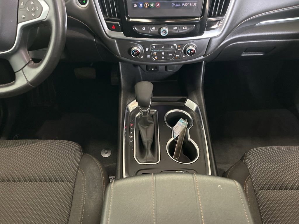 Used 2021 Satin Steel Metallic Chevrolet LT Cloth image 10