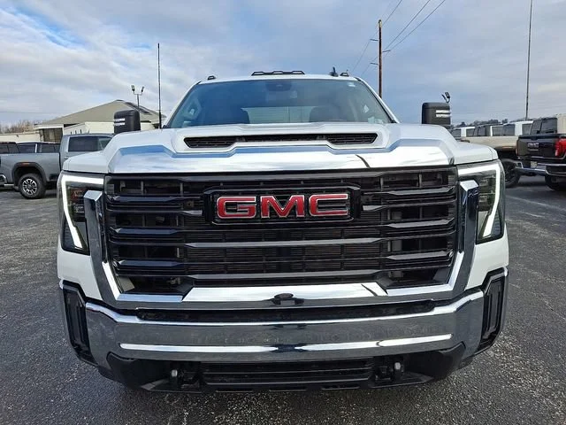 New 2026 Summit White GMC Pro image 2