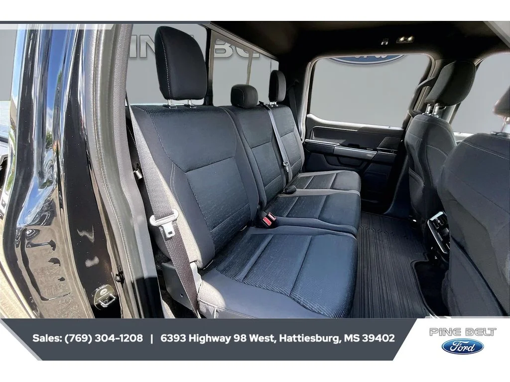 Used 2022 Agate Black Metallic Ford XLT image 21