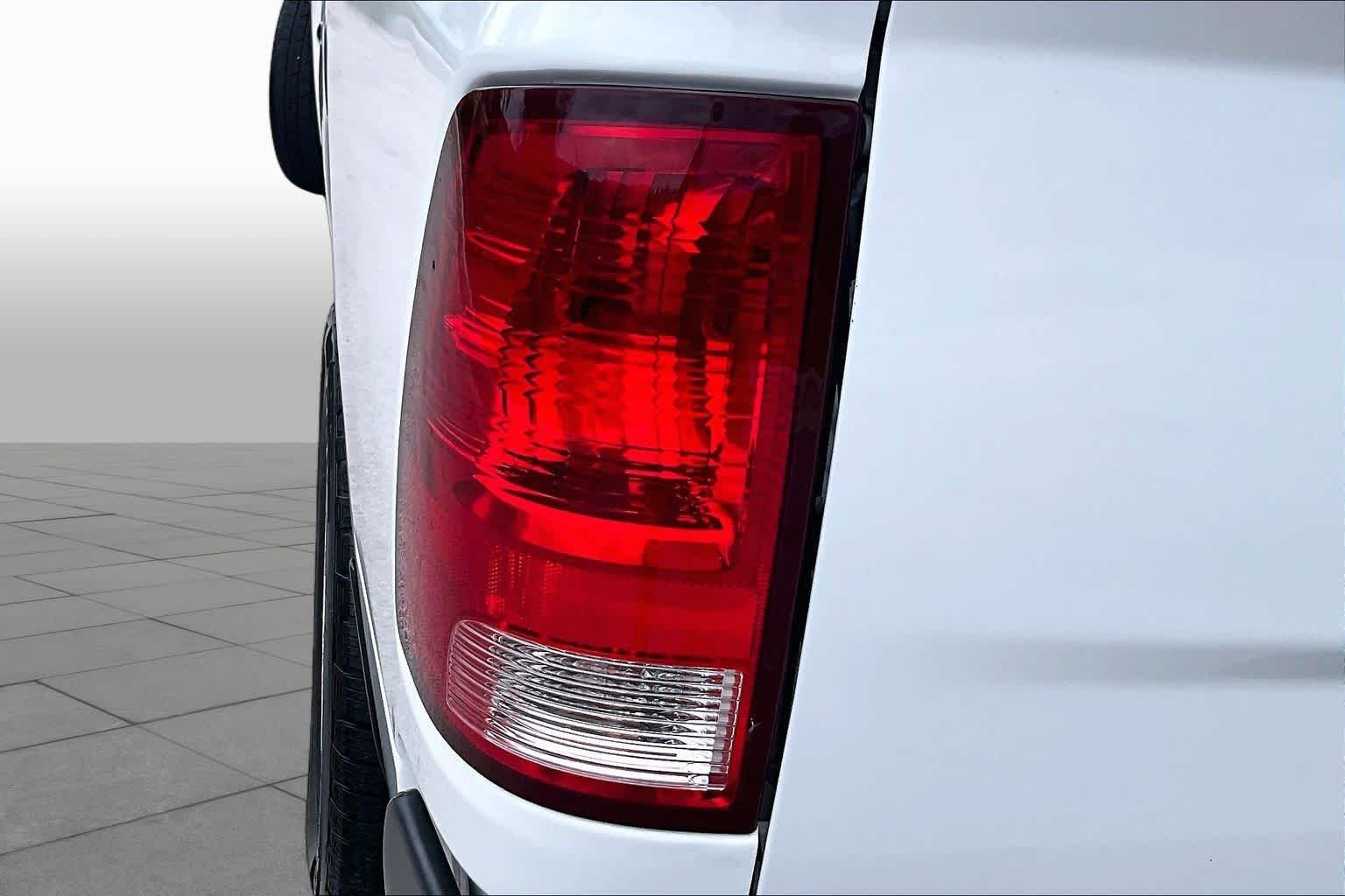 Used 2019 Bright White Clearcoat Ram Tradesman image 29